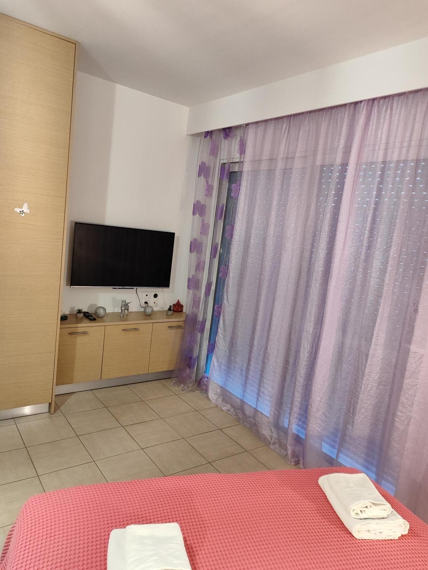 Δροσια 1 Apartment นาฟปลิโอ ภายนอก รูปภาพ